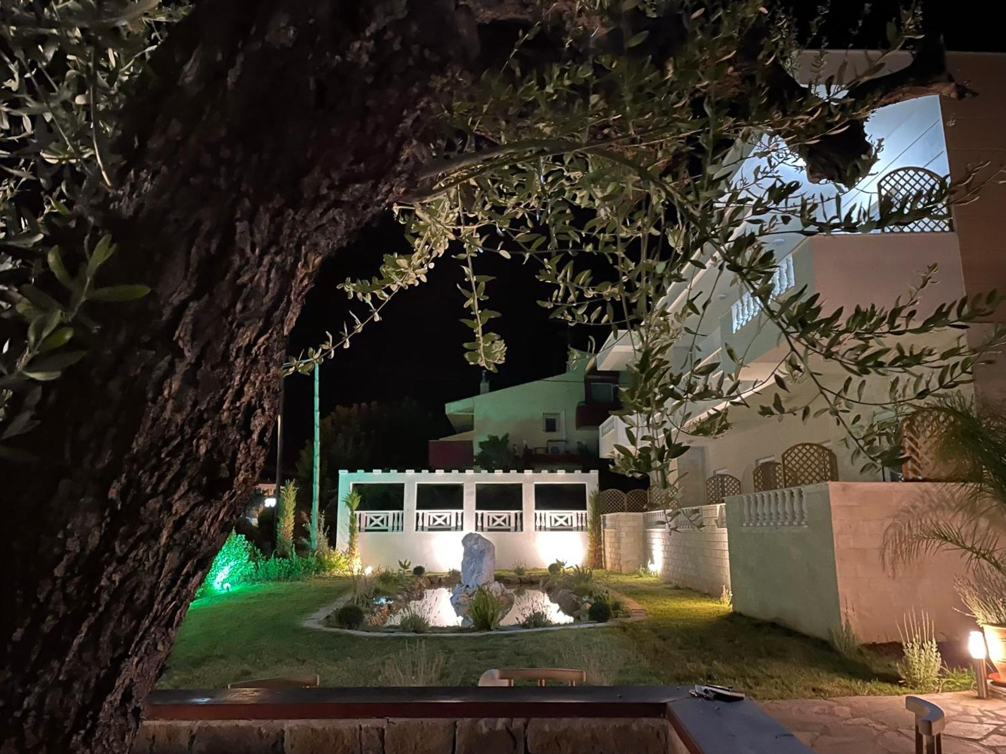 Hotel Valerios Kriopigi Exterior foto